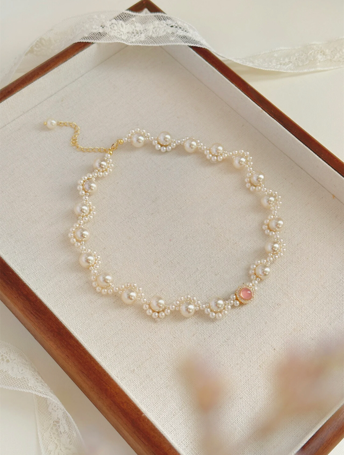 PINK WATER WAVE NECKLACE