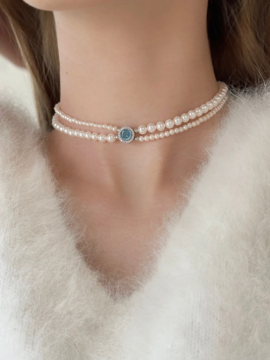 BLUE ENTANGLEMENT NECKLACE