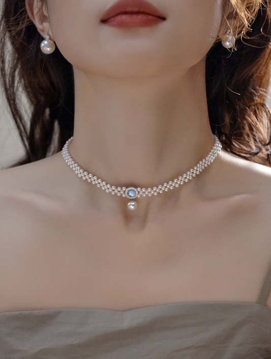 TWILIGHT RAY NECKLACE