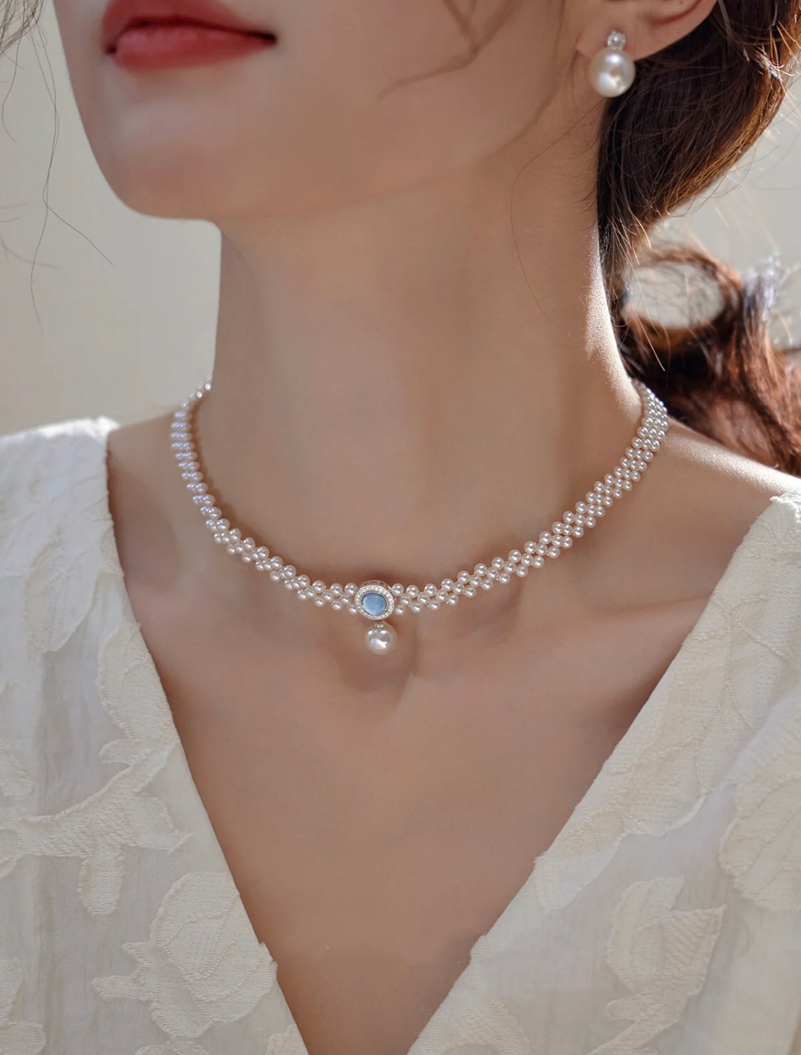 TWILIGHT RAY NECKLACE