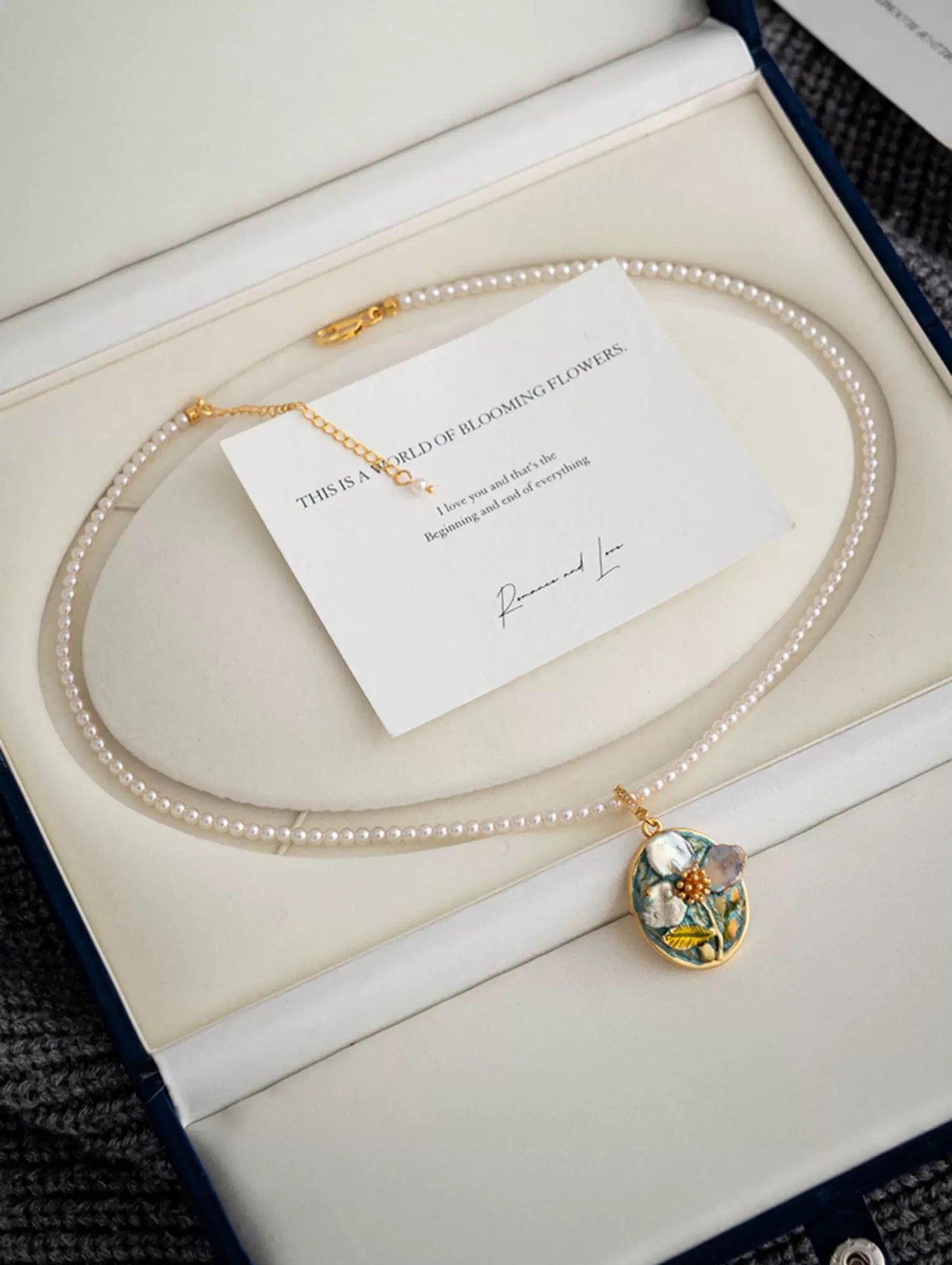 CELESTIAL GARDEN NECKLACE(PEARL CHAIN)