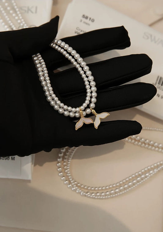 TAILLIGHT PEARL NECKLACE