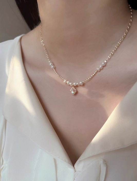 Clouded Reflection Necklace