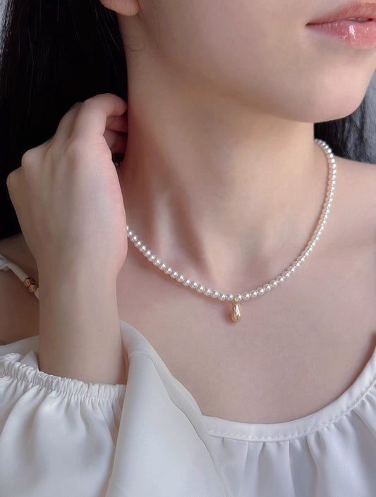 ELEGANT SPRING NECKLACE