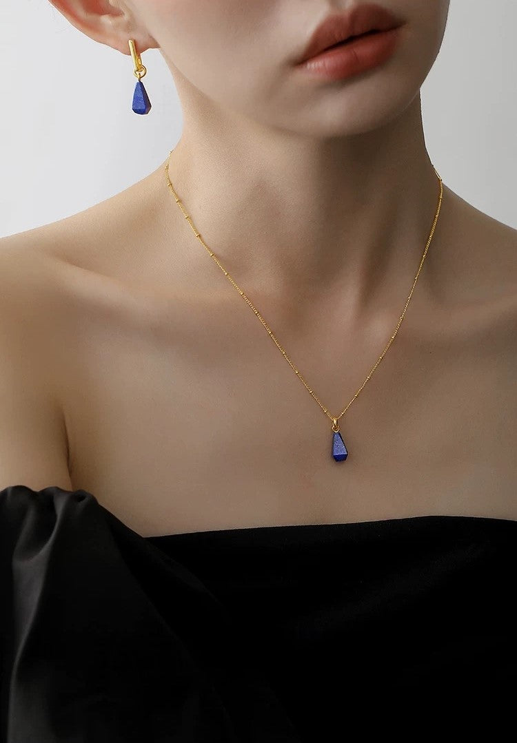 Whispering Light Necklace