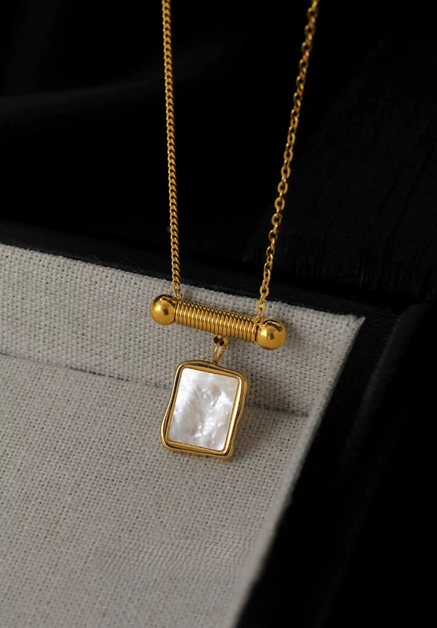 Crimson Radiance Necklace