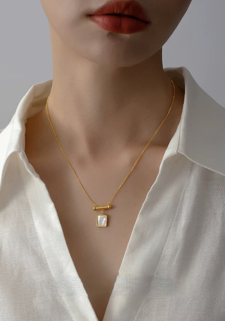 Crimson Radiance Necklace
