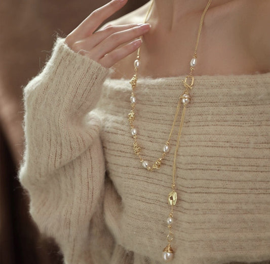 Golden Touch Pearl Necklace