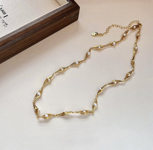 Radient Luxe Necklace