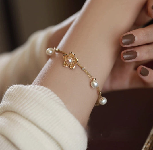 Hevenly Pearl Coast Bracelet