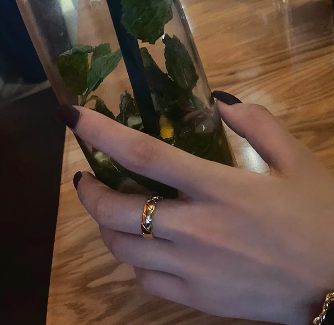 Glimmering Ring