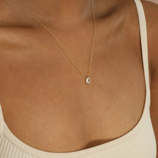 Vesper Line Necklace