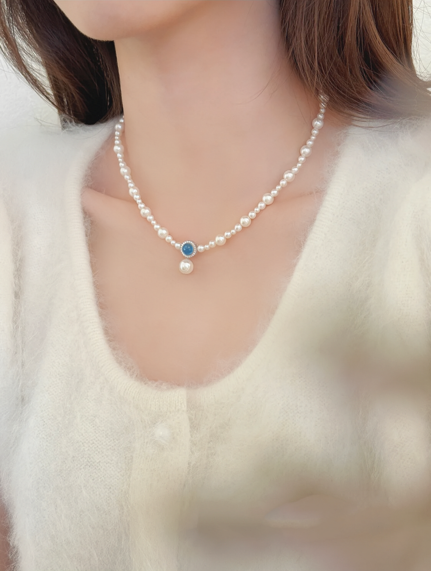 MOONLIGHT NECKLACE