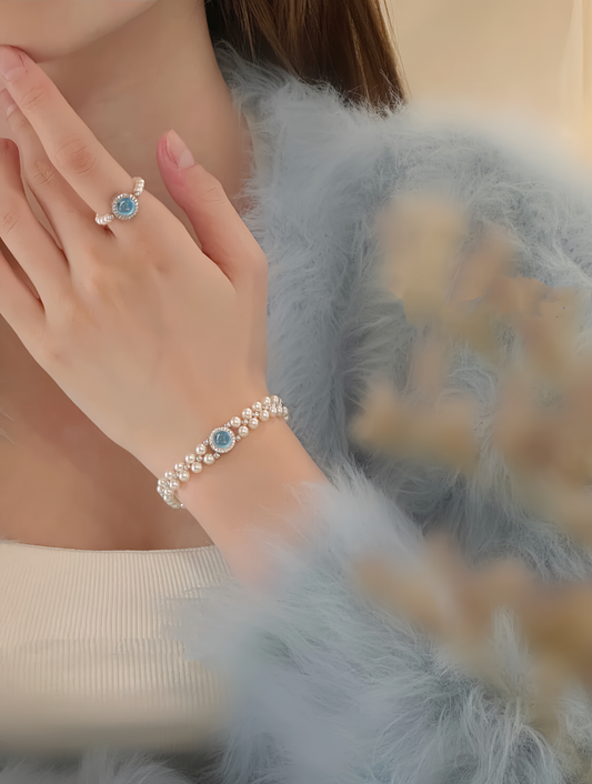 ENTANGLEMENT BRACELET