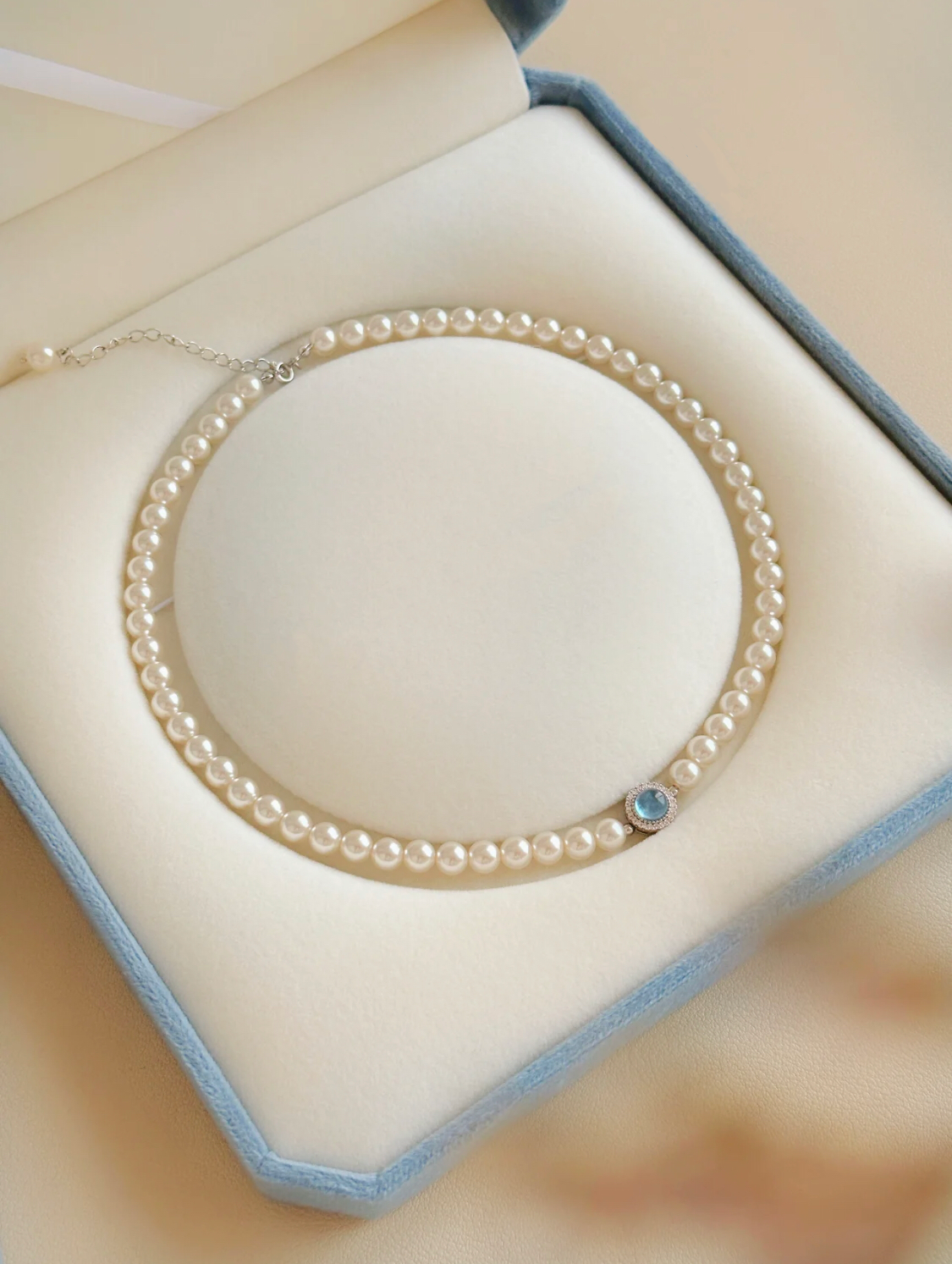 Elegant Blue Jewelry Gift Box