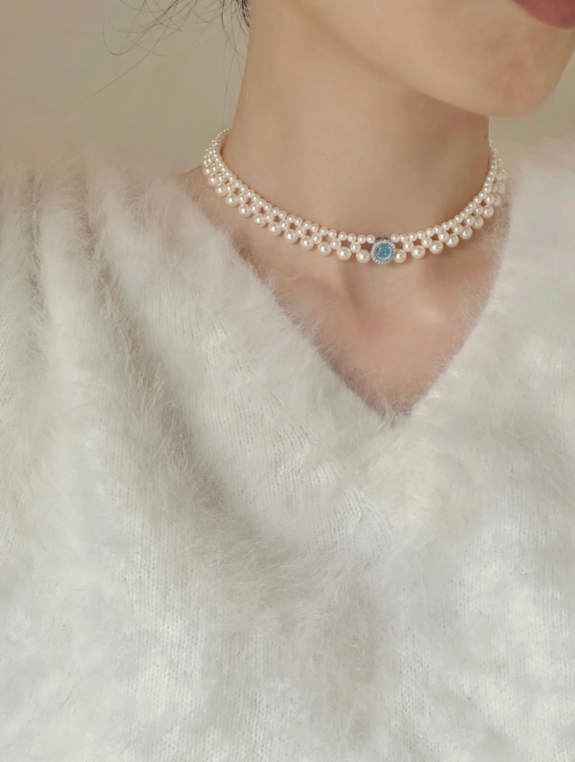 BLUE BALLET DREAM NECKLACE