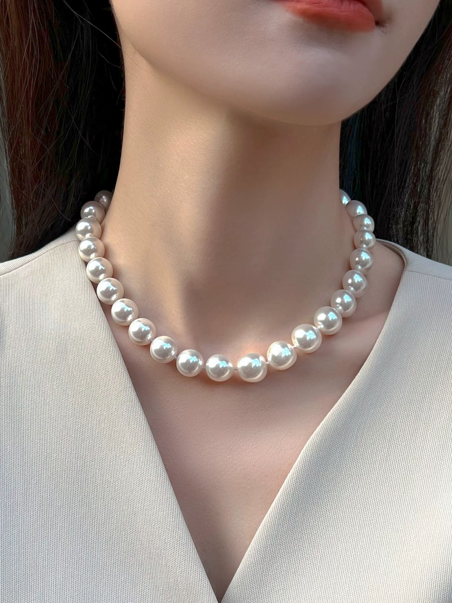COLLIER DE POUPÉE DE PERLES