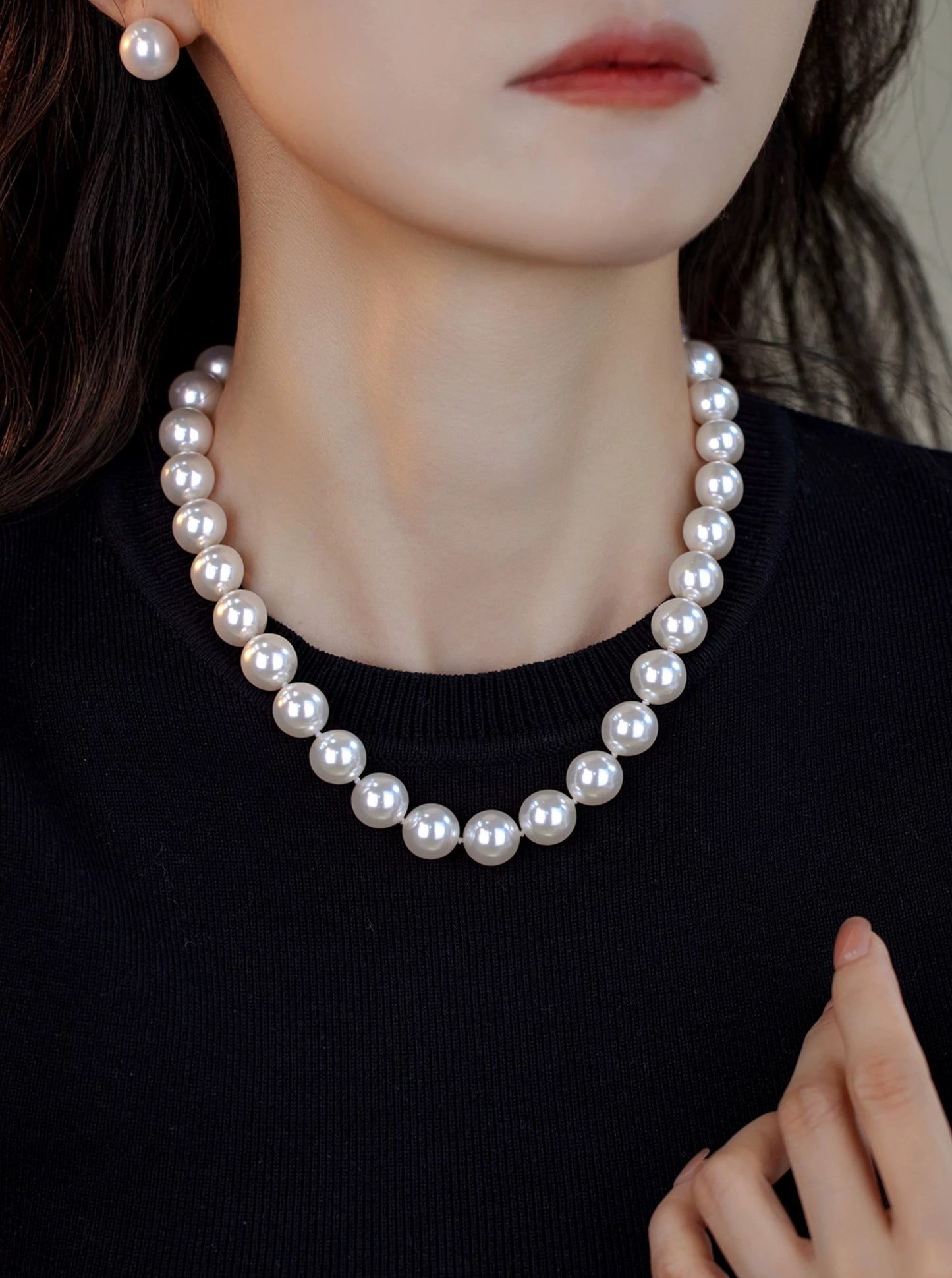 COLLIER DE POUPÉE DE PERLES
