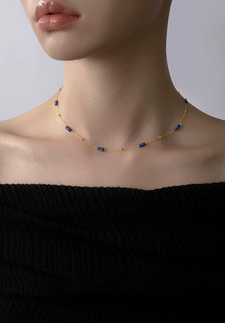 Collier à breloques mystiques
