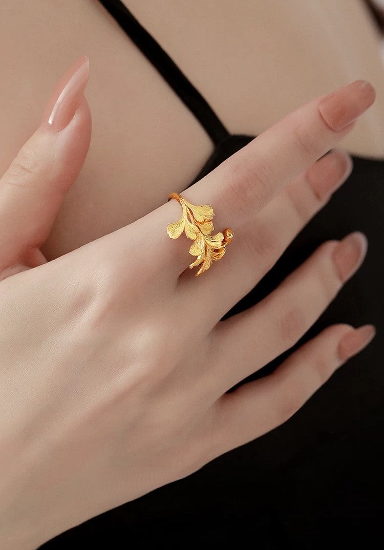 Eclipsed Grace Ring