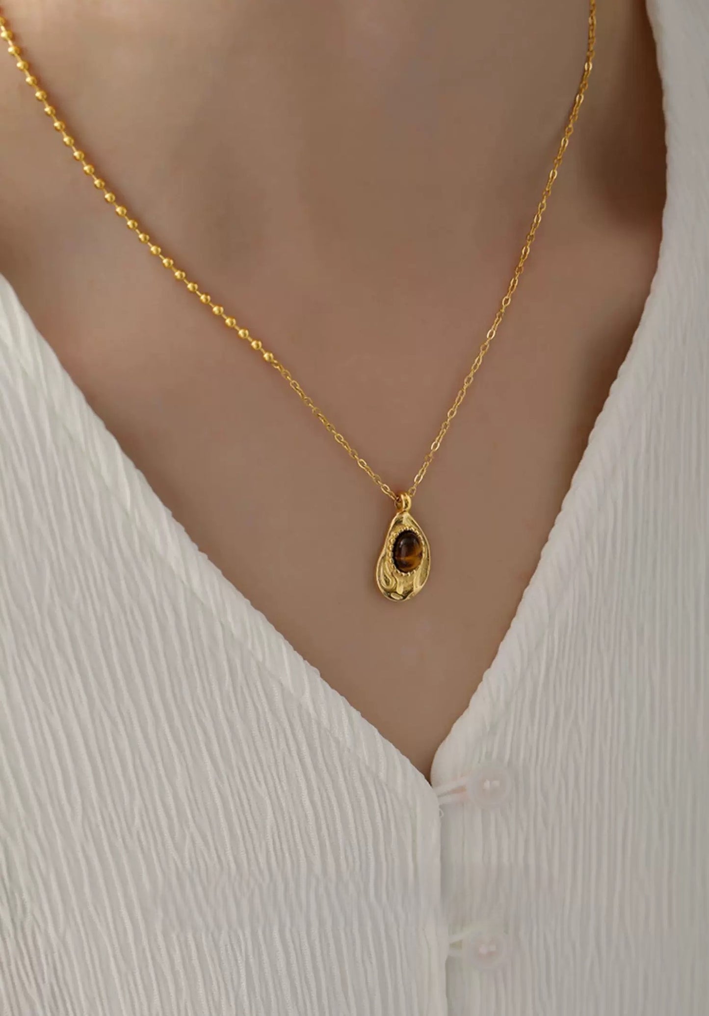 Alluring Horizon Necklace