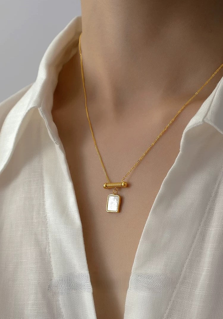 Crimson Radiance Necklace