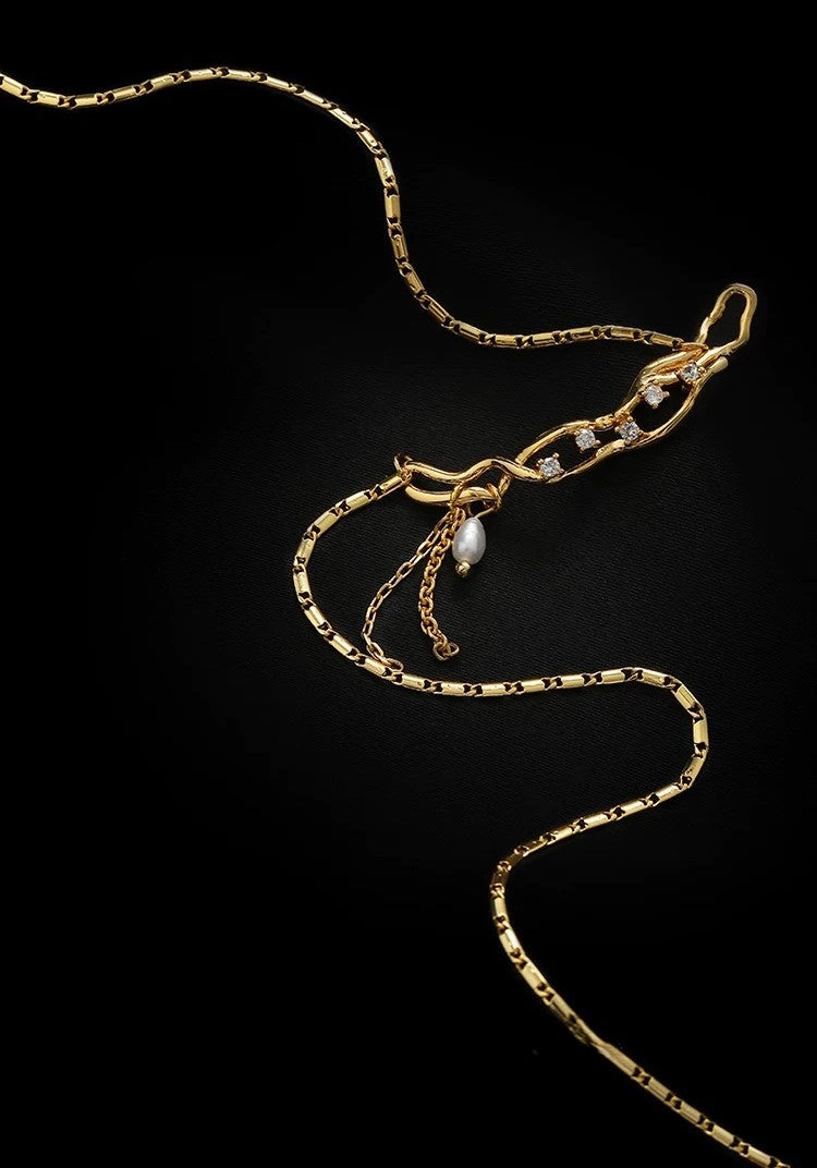 Collier Noir Radiance
