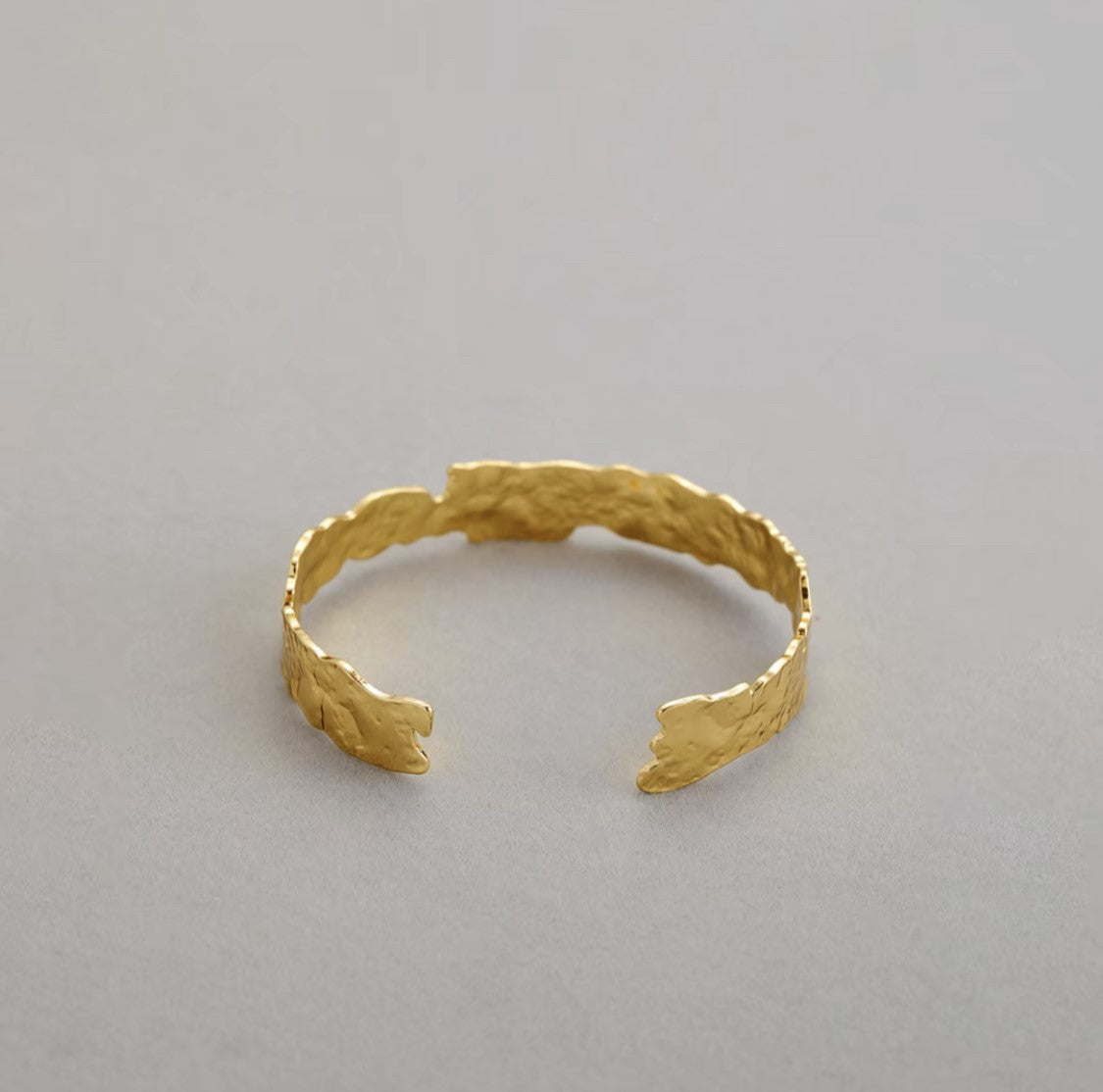 Bracelet Étreinte Dorée