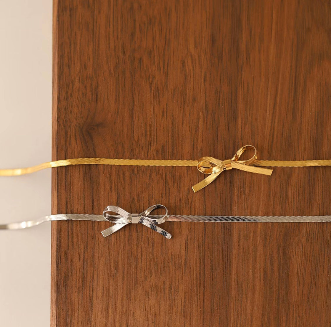 Sweet Bow Necklace