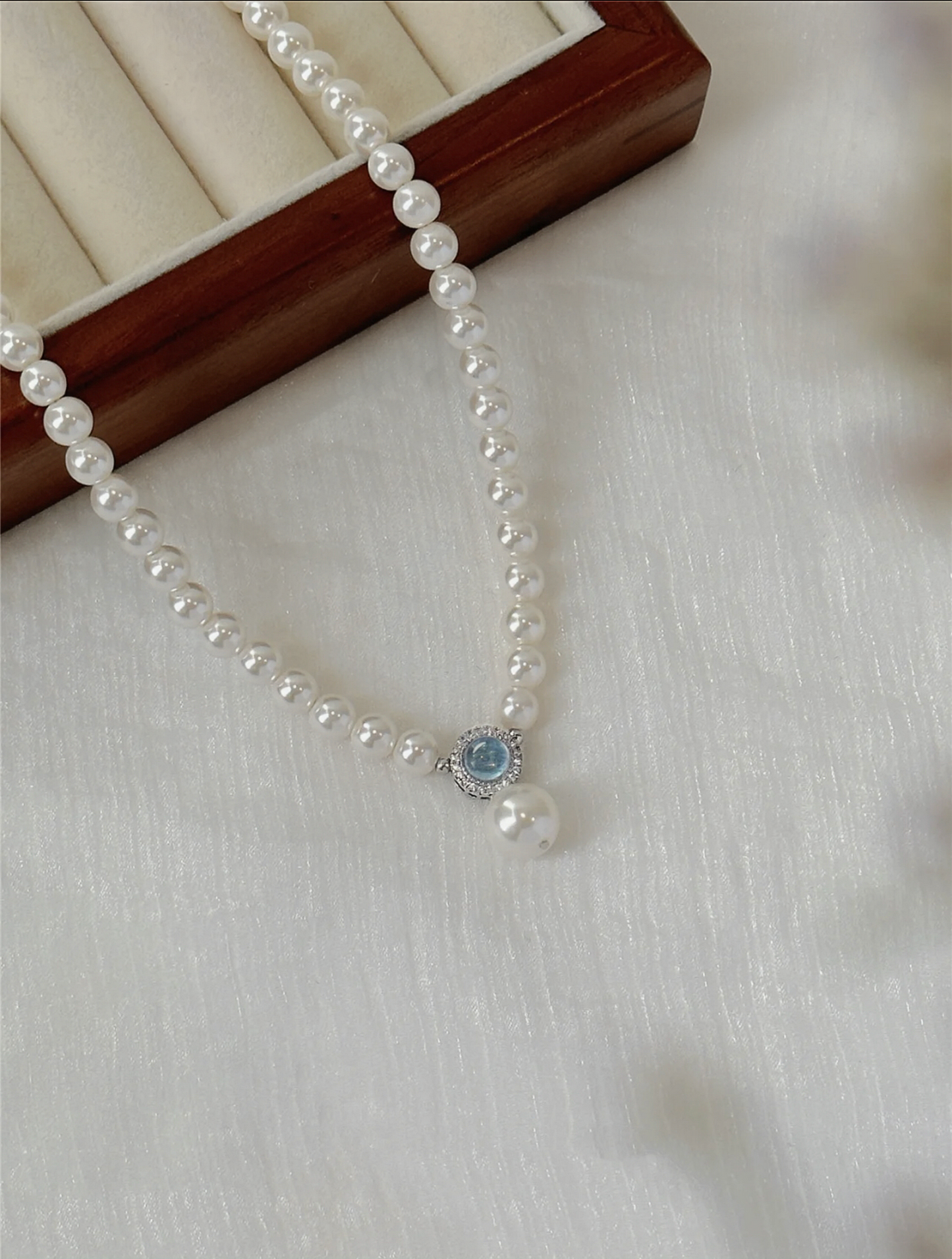 PEARL DREAM NECKLACE